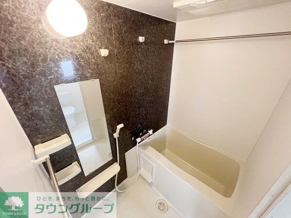 White Hills Eastの物件内観写真